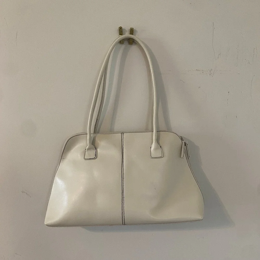 Brand New Wilsons Leather White Bag